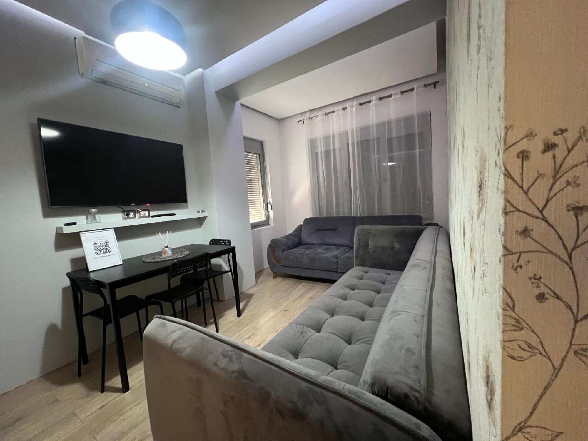 Hidden Gem In Tirana Center Apartment Екстериор снимка
